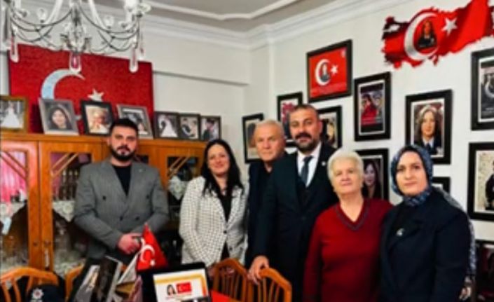MHP Edirne teşkilatı, şehit ailelerinin evine misafir oldu