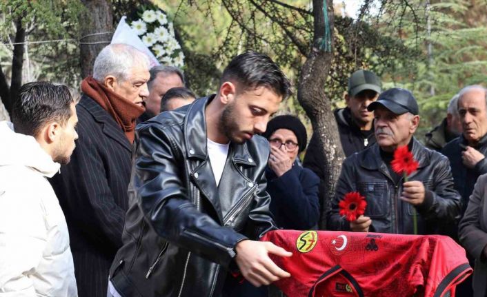 Milli kaleci Sinan Alağaç, vefatının 40’ncı yılında anıldı