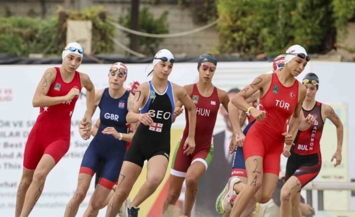 Milli sporculardan 19 madalya