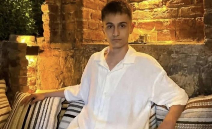 Motosiklet kazasında hayatını kaybeden 19 yaşındaki genç toprağa verildi