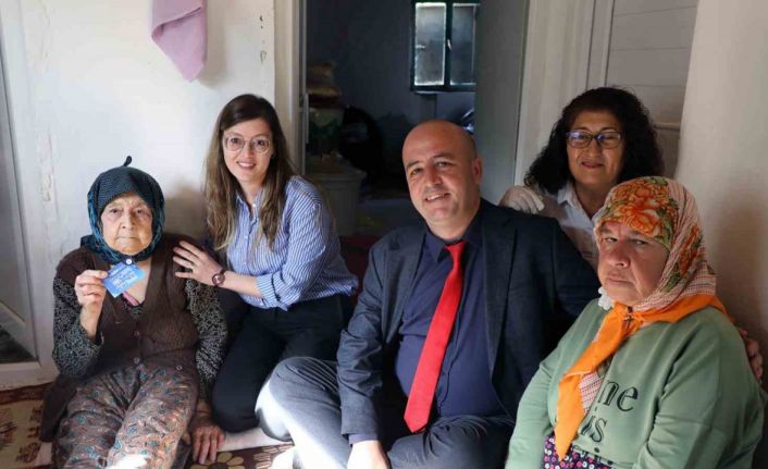 Muğla Büyükşehir ekipleri anne-kız için tüm imkânları seferber etti