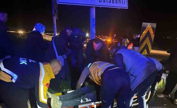 Muratlı çevreyolunda iki araç çarpıştı: 2 yaralı