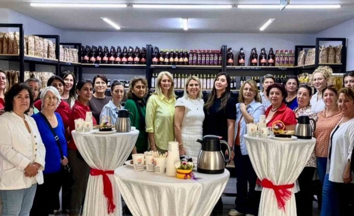 Muratpaşa’da kadın dayanışması büyüyor