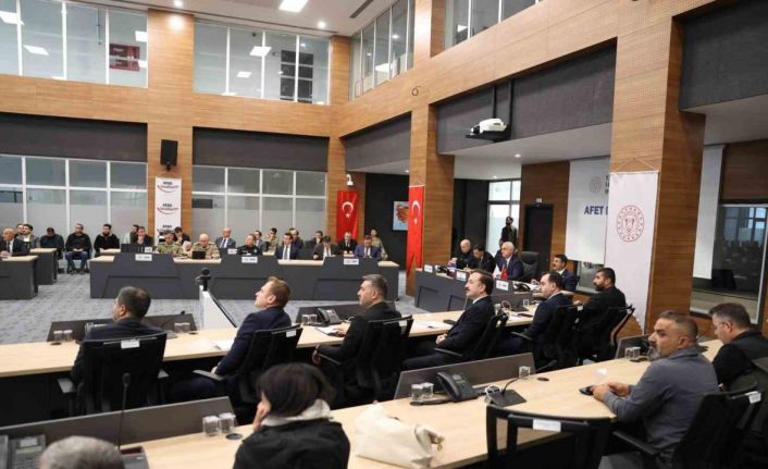 Muş’ta İRAP İzleme ve Değerlendirme ile Kış Tedbirleri Toplantısı Yapıldı