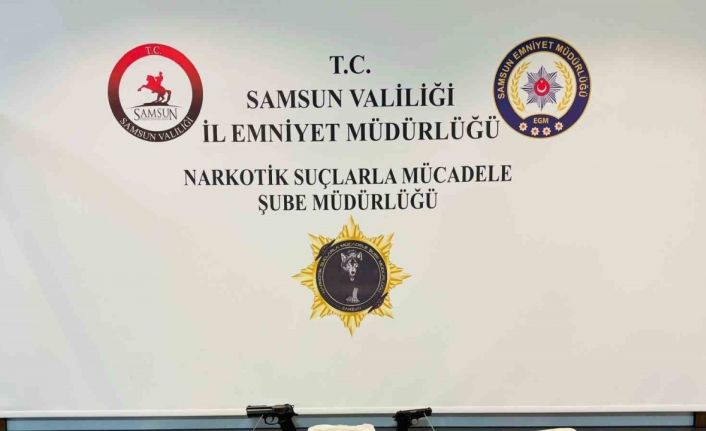 Narkotik polisi ’zula’ evlerini çökertti