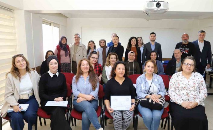 Nazilli Belediyesi girişimci kadınları desteklemeye devam ediyor