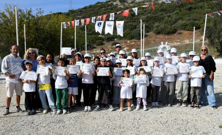 Neopolis küçük heykeltıraşları misafir etti