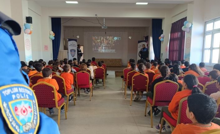 Niğde’de öğrencilere ’güvenlik ve akran zorbalığı’ eğitimi