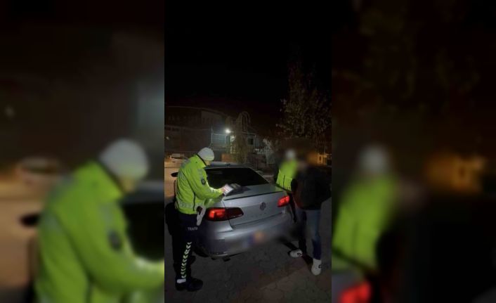 Öğrenci yurdu önünde drift atan sürücü yakalandı