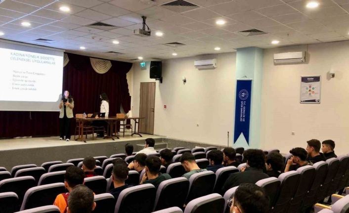 Öğrenciler kadına yönelik şiddet konusunda bilgilendirildi