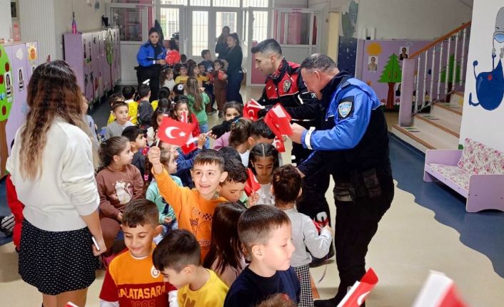 Öğrenciler polisliği tanıdı, güvenlik kurallarını öğrendi