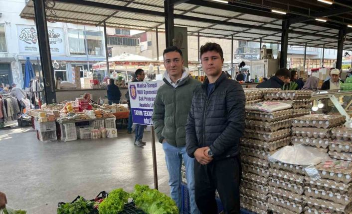 Öğrenciler üretiyor, satıyor; okullarına gelir sağlıyor