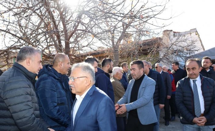 Okulda boğazına cisim kaçan çocuk hayatını kaybetti