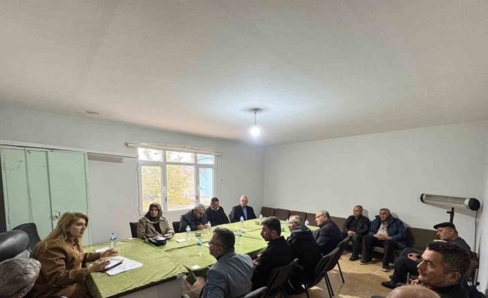 Ölmeztoprak’tan muhtarlarla istişare, hastanede umut buluşması ve öğretmenler günü programı