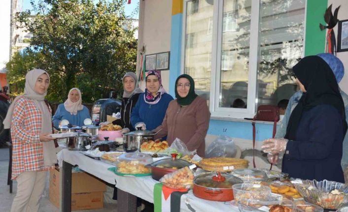 Ordu’da hayır çarşısı ile Filistin’e destek
