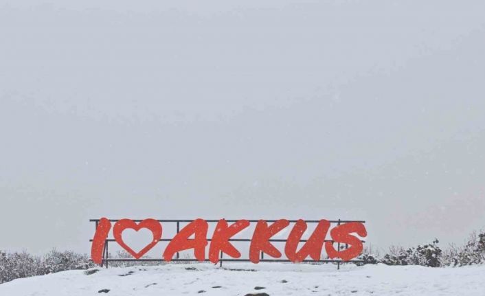 Ordu’nun yükseklerinde kar yağışı