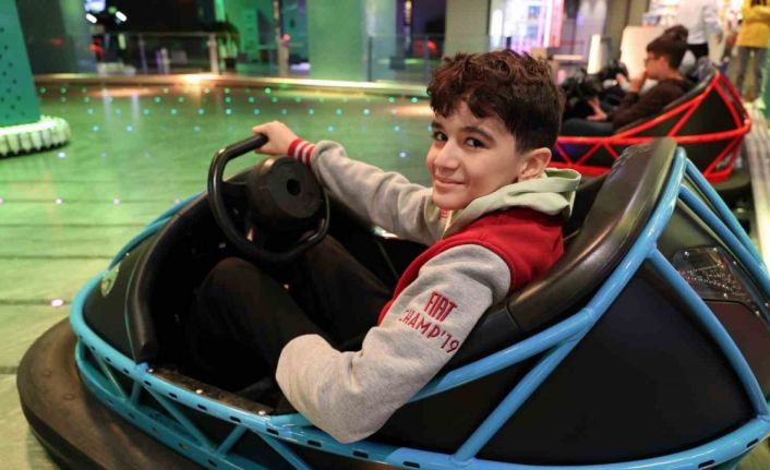 Osmangazi Belediyesi başarılı dijiders öğrencilerini ödüllendirdi