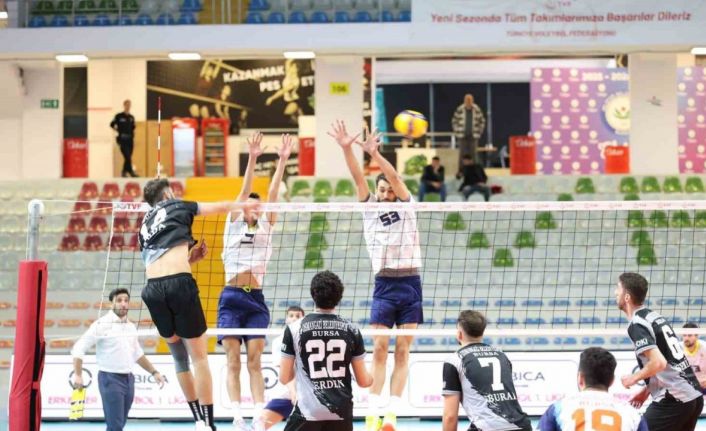 Osmangazi Belediyespor iyi mücadele ettiği karşılaşmayı 3-1 kaybetti