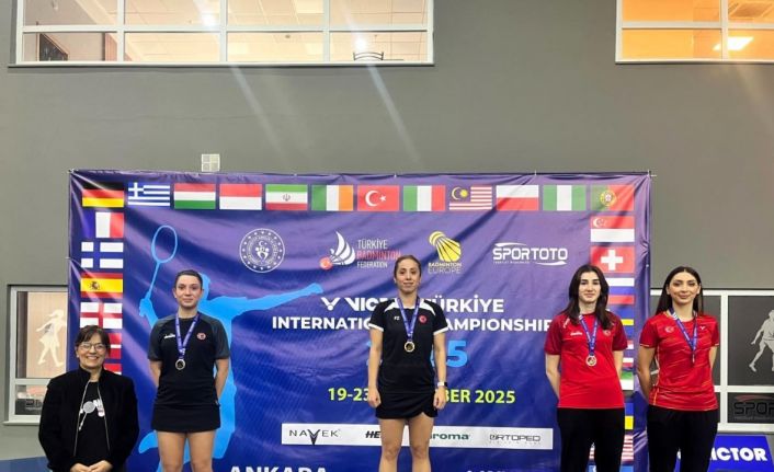 Osmangazili badmintoncu adını zirveye yazdırdı