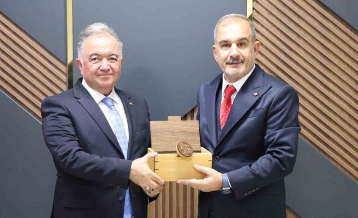 Osmaniye TSO heyeti Başkan Alan ile bir araya geldi