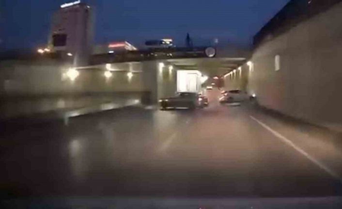 Otomobiliyle makas atarken kaza yaptı: O anlar araç kamerasında