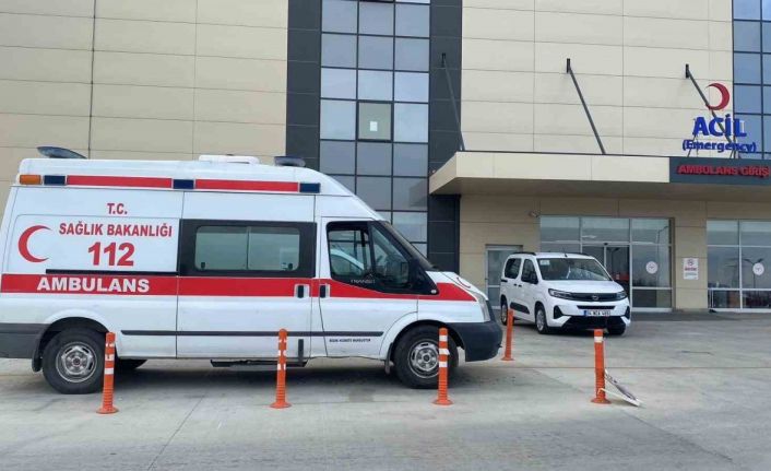 Özel okulda öğle yemeği sonrası 33 öğrenci ve 1 öğretmen hastanelik oldu