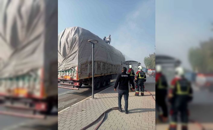 Pamuk yüklü tırda çıkan yangın büyümeden söndürüldü