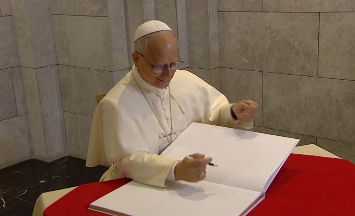 Papa 14. Leo, Yeşilköy’deki Mor Efrem Süryani Ortodoks Kilisesindeki toplantıya katıldı