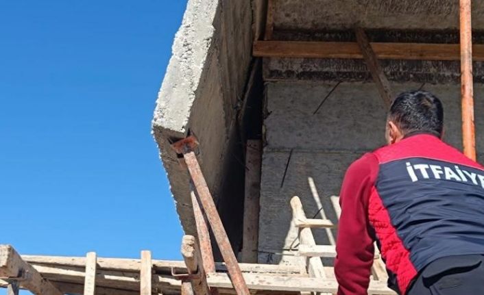 Patnos’ta inşaat kazası: 2 işçi yaralandı