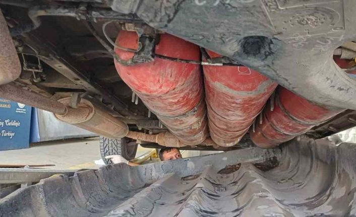 Pazarkule’de LPG tankına gizlenmiş 19 kilo esrar ele geçirildi