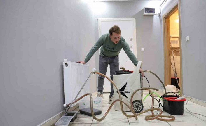 Petek temizliği faturayı yüzde 30 azaltıyor: İki yılda bir yapılması şart