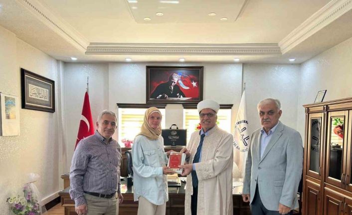 Polonyalı gazeteci Antalya’da Müslüman oldu