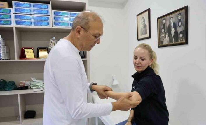 Prof. Dr. Karalezli: "Çıkıklar acildir, doğru tedavi edilmezse ciddi hasar bırakabilir"