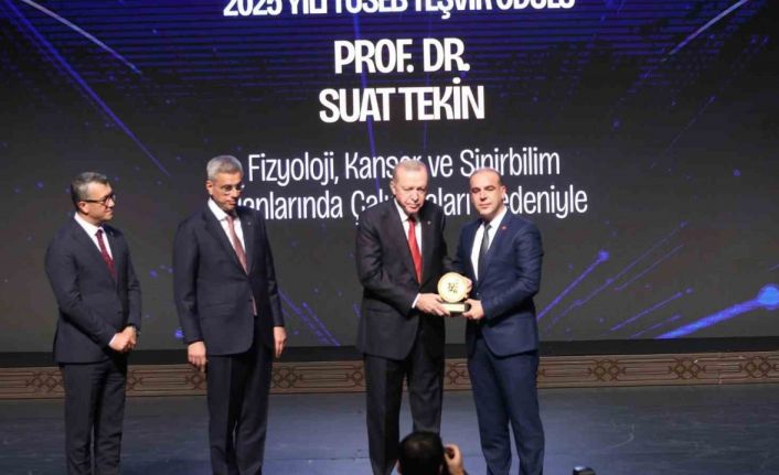 Prof. Dr. Suat Tekin’e TÜSEB Aziz Sancar teşvik ödülü