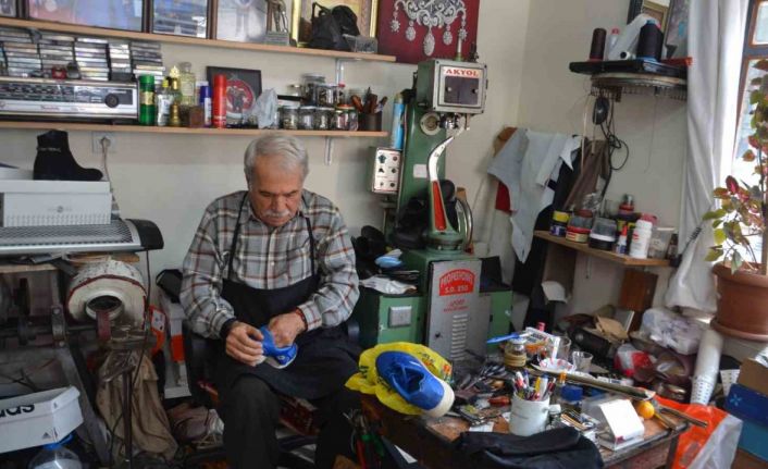 Ramazan ustanın 1 elinde 3 hüner