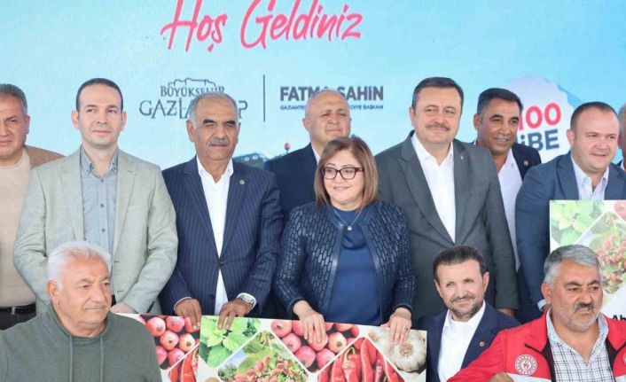 Şahin Nizipli çiftçilerle mazot desteği için bir araya geldi