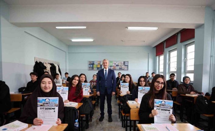 Şahinbey’den sınava hazırlanan öğrencilere önemli destek
