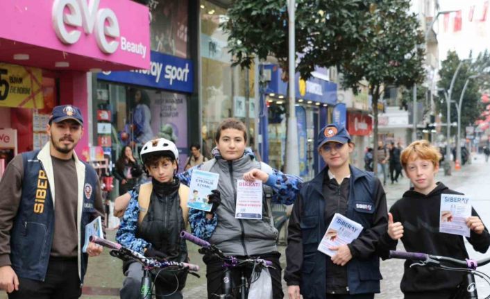 Sakarya polisinden siber suçlara karşı bilinçlendirme çalışması