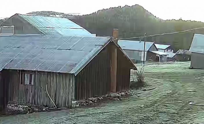 Sakarya’da mevsimin ilk karı yağdı