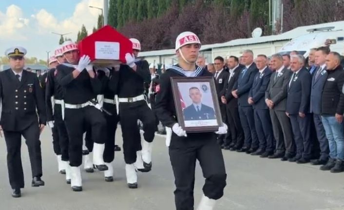 Sakaryalı şehit, Kocaeli Cengiz Topel Havalimanı’nda törenle karşılandı