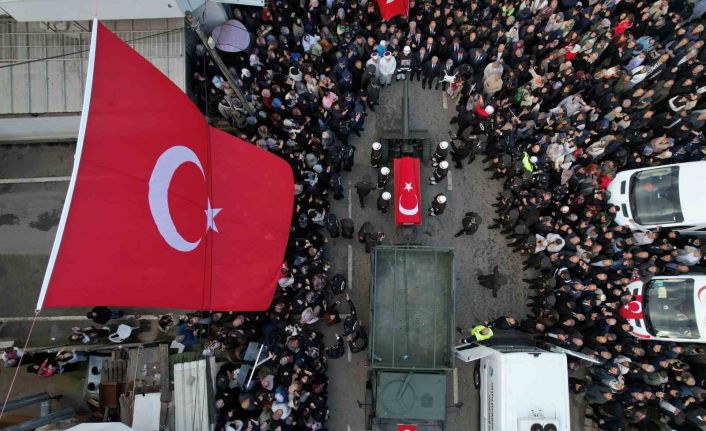 Sakaryalı şehit son yolculuğuna uğurlandı