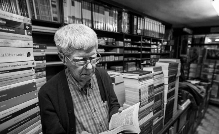 Sakarya’nın iki çınarı aynı sahnede: Faik Baysal ve Necati Mert anılıyor