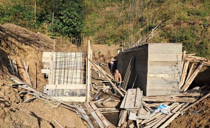 Salıpazarı’nda riskli bölgeye müdahale