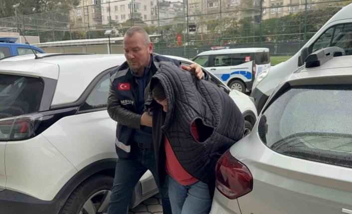 Samsun’da evinde uyuşturucuyla yakalanan şahıs adliyeye sevk edildi