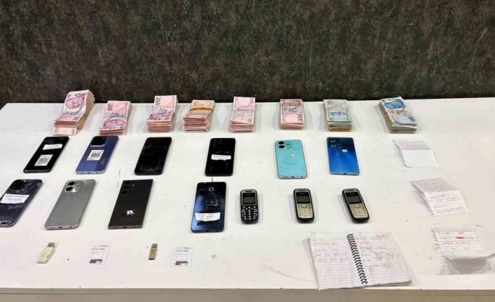 Şanlıurfa’da telefonla dolandırıcılık operasyonu: 9 tutuklama