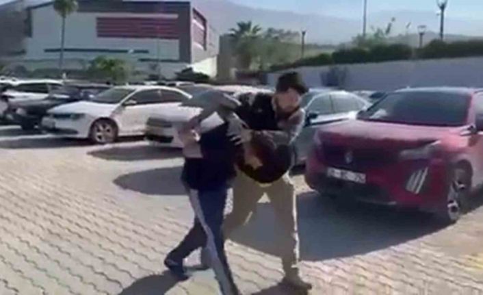 Şantiyede birlikte çalıştığı arkadaşını beyin kanaması geçirene kadar döven şahıs tutuklandı