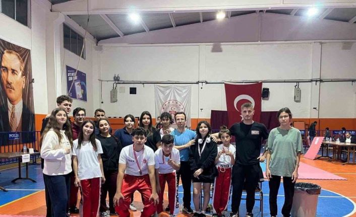 Sarıgöl’de Kick Boks Turnuvasına yoğun ilgi