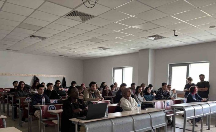 SAÜ’de Siber Kalkan: Öğrenciler geleceğin tehditlerine hazırlanıyor