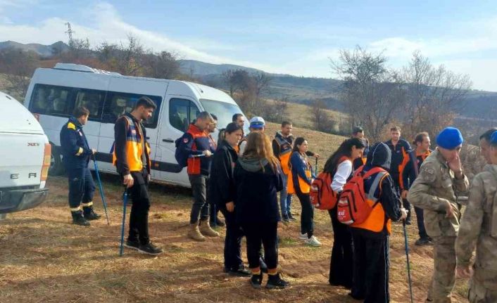 Şebinkarahisar’da kayıp genç için arama çalışması başlatıldı