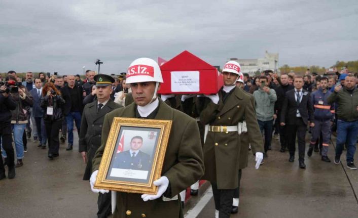 Şehit Altıok’un cenazesi Samsun’a getirildi